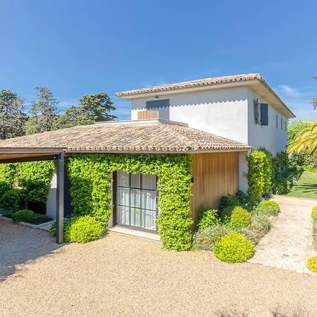 Villa Villa Amia A 800 Metres Du Centre Ville